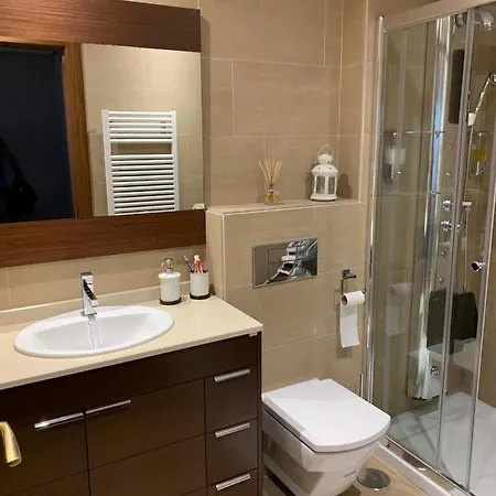 Apartamento Florida, Centro Aviles, Con Parking